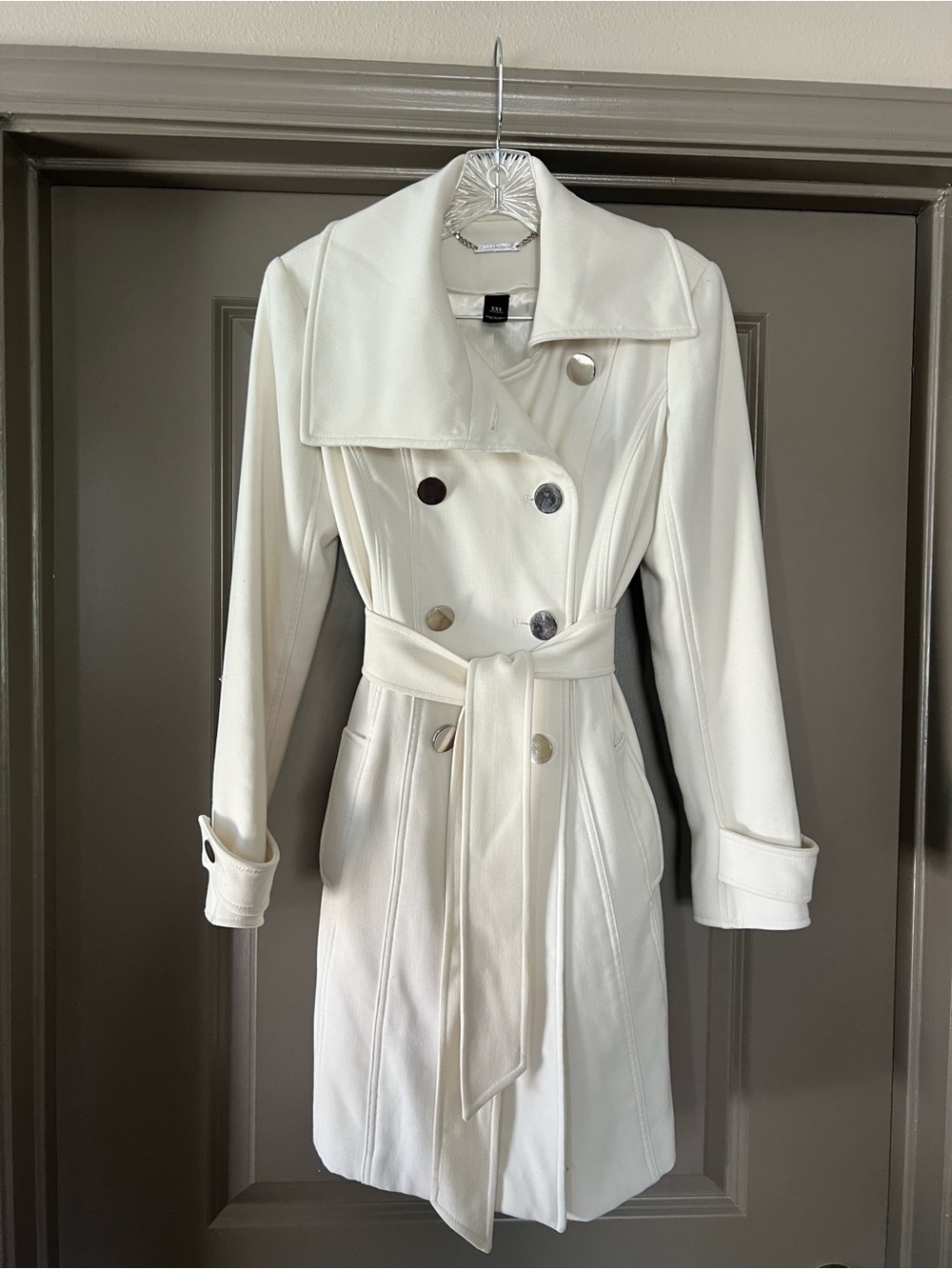 White House Black Market Ivory Belted Trench Coat XXS